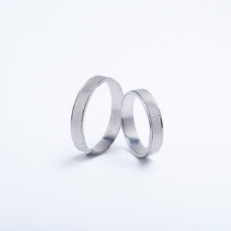 Klasične burme sa urezanim ivicama